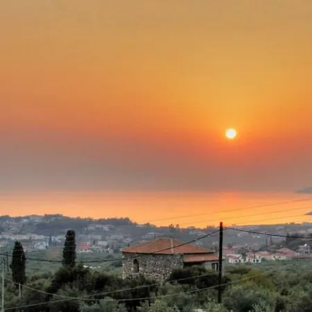 House Galini με απέραντη θέα! * Neokhorion (Messenia)